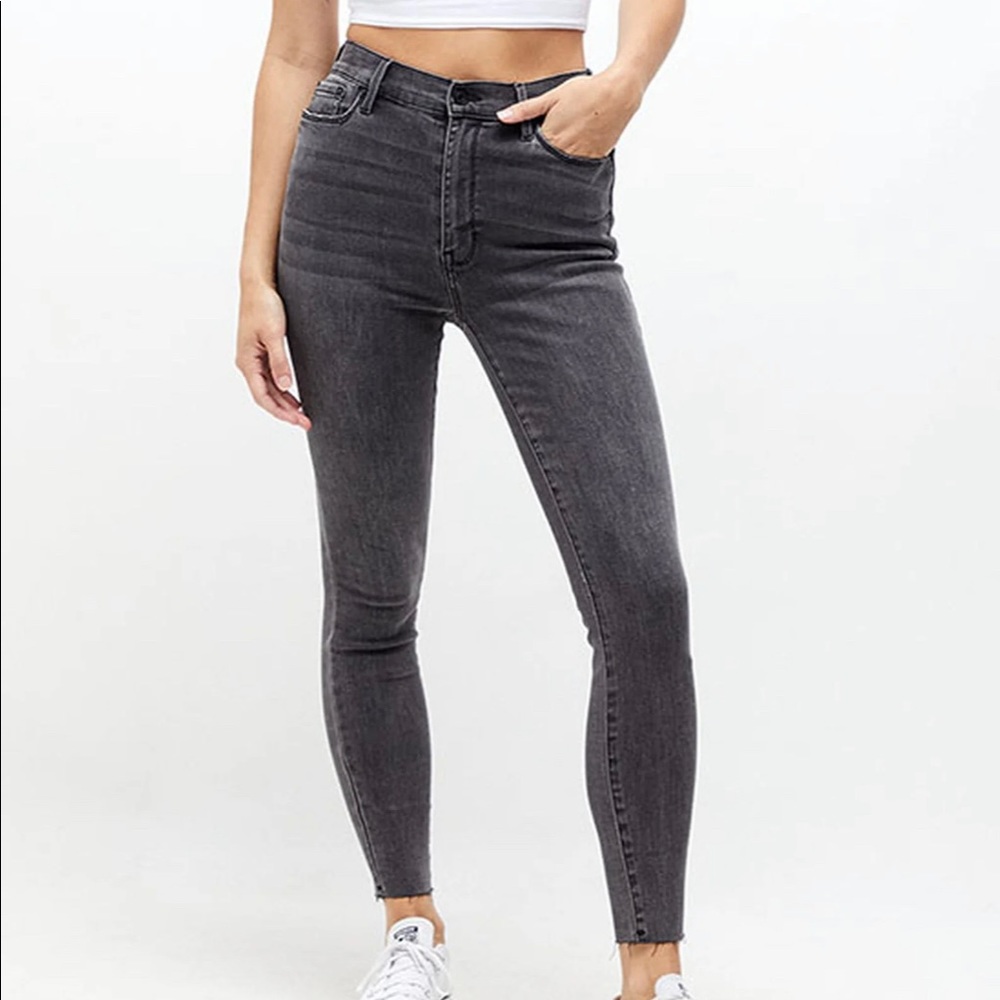 Black Pacsun skinny jeans